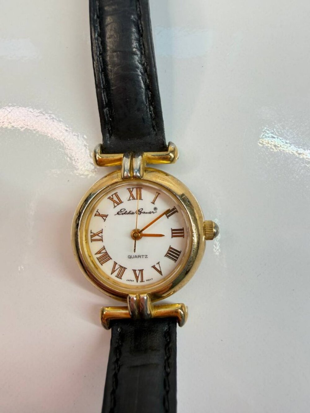 Vintage Eddie Bauer Women’s Watch – Classic Gold Tone - Picture 10 of 14